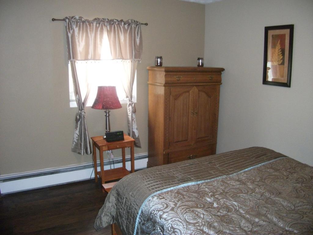 Bent Prop Inn And Hostel Of Alaska - Midtown Anchorage Bilik gambar